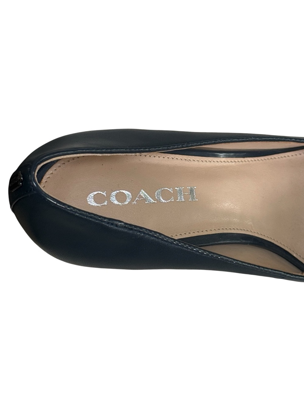 COACH Waverly Navy Leather Pointed-Toe Pumps w Ball Chain Trim! Size 8.5 EUC!! - Picture 14 of 15